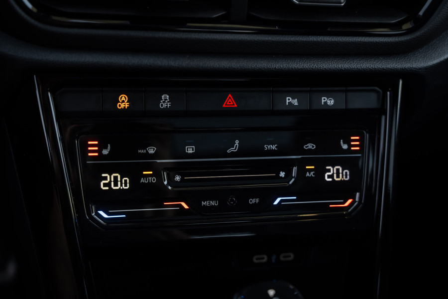 Volkswagen T-Roc 2.0 TSI 4Motion R - Panorama | Memory | IQ Light | ACC | Stuurverwarming