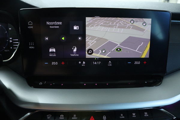 Škoda Octavia Combi 1.0 TSI Business Edition (SFEERVERLICHTING, DIGITALE COCKPIT, NAVIGATIE, SENSOREN)