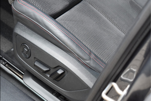 Audi Q3 Sportback 45 TFSI e S-Line RSQ3 Pano Leder Camera Matrix Keyless 20 Inch