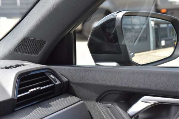 Audi Q3 Sportback 45 TFSI e S-Line RSQ3 Pano Leder Camera Matrix Keyless 20 Inch