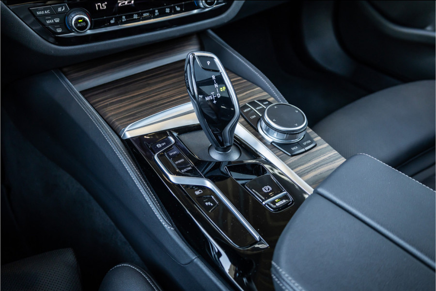 BMW 5 Serie Touring 530e Business Edition Plus - M Sport | Panorama | H&K | Laser | Keyless