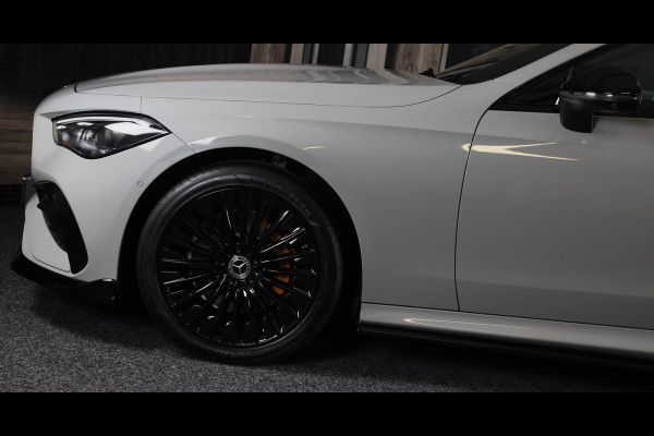 Mercedes-Benz CLE Coupé 300 e AMG 53 Look / Head Up / 360 Camera / Acc / Lane Assist / Dode Hoek / Elek Stoelen / Memory / Pano