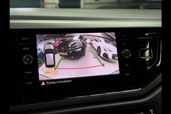 Volkswagen Taigo 1.0 TSI 2x R-Line CarPlay Panorama