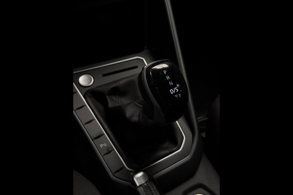 Volkswagen Taigo 1.0 TSI 2x R-Line CarPlay Panorama