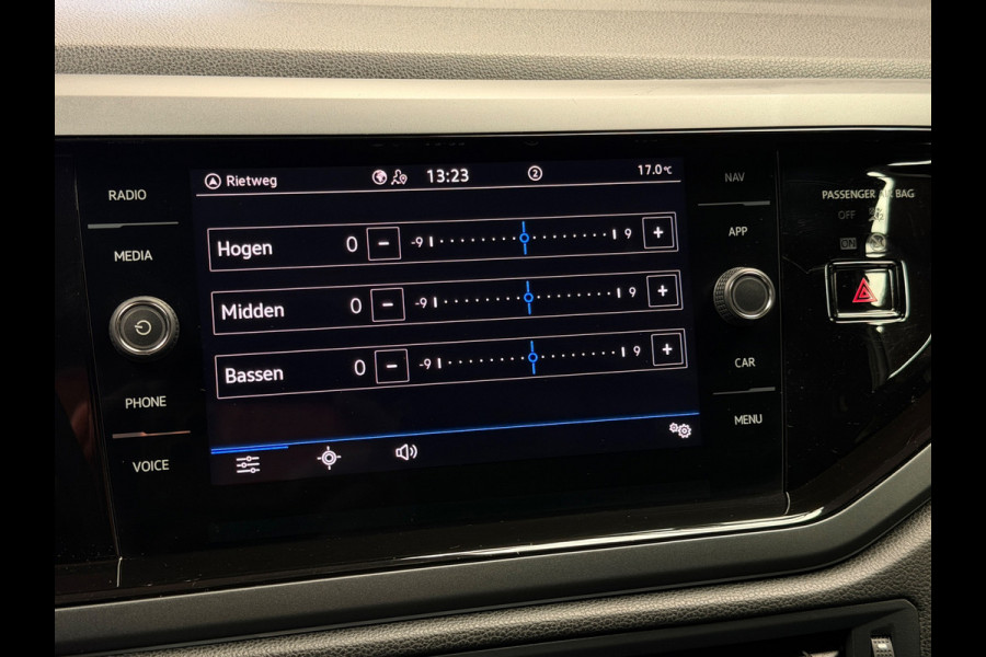 Volkswagen Taigo 1.0 TSI 2x R-Line CarPlay Panorama