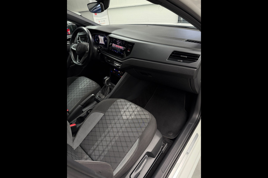 Volkswagen Taigo 1.0 TSI 2x R-Line CarPlay Panorama