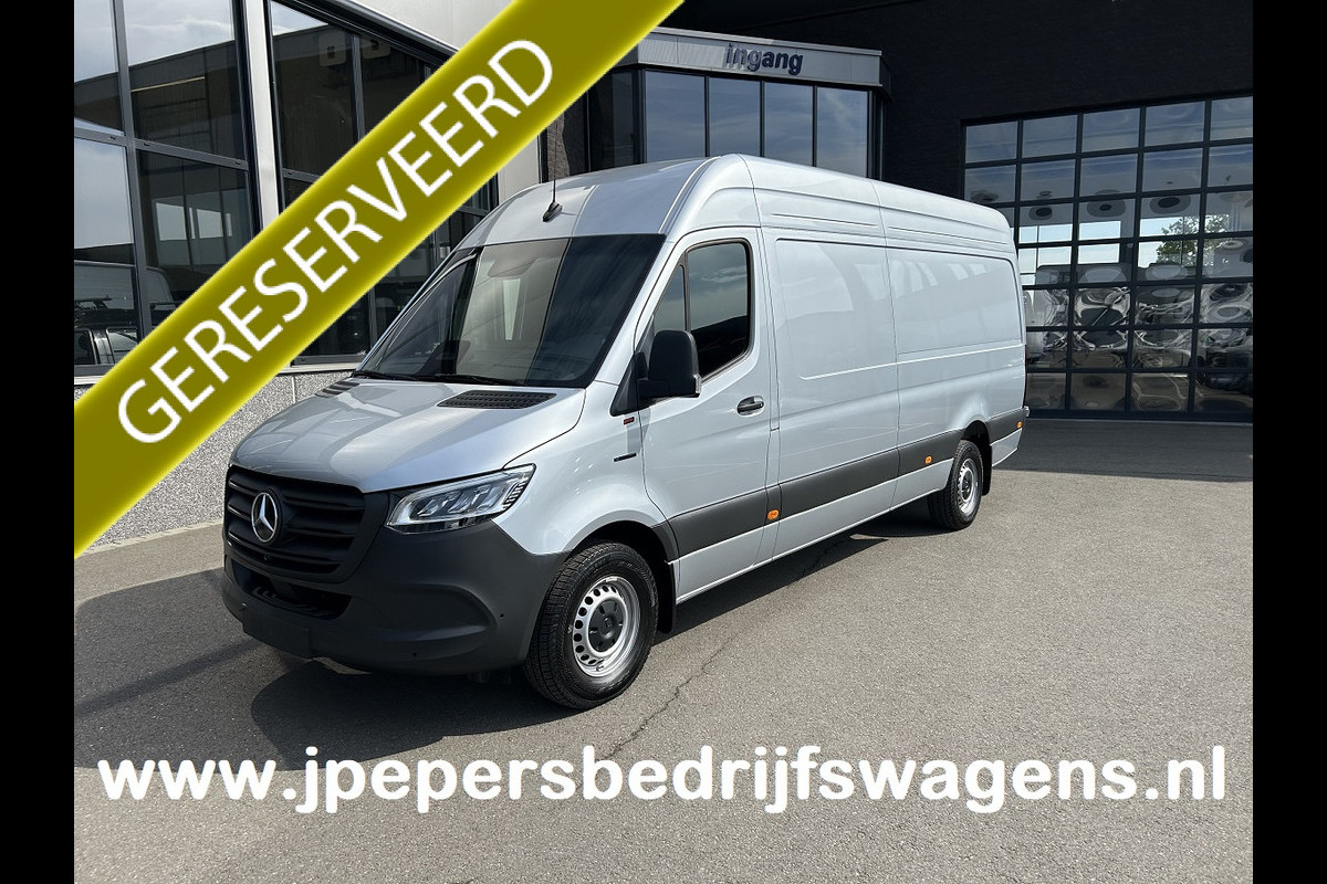 Mercedes-Benz eSprinter 320 L3 Select 81kWh / Snel laden 115kw / Trekhaak / Distronic / MBUX / Smartphone-intergratie / 270 Graden achterdeuren .
