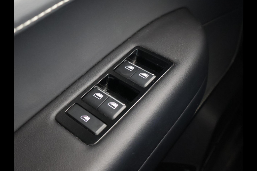 Aiways U5 63kWh SHOWROOM + LEDER | 19 INCH | 360 CAMERA | APPLE CARPLAY | ADAPTIVE CRUISE