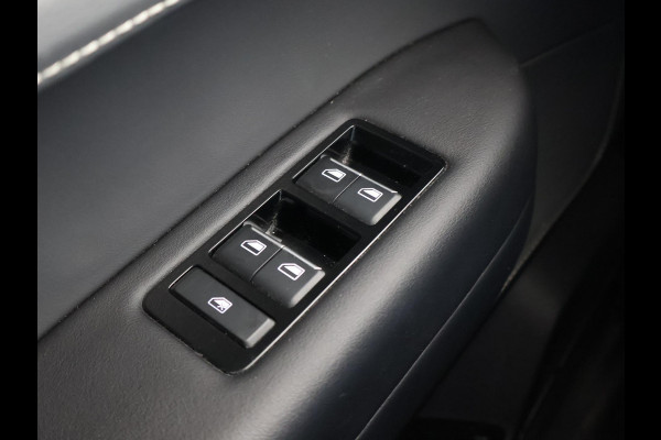 Aiways U5 63kWh SHOWROOM + LEDER | 19 INCH | 360 CAMERA | APPLE CARPLAY | ADAPTIVE CRUISE