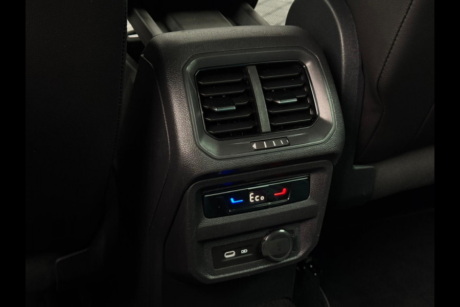 Volkswagen Tiguan 1.4 TSI eHybrid 3x R-Line FULL PANO | NAVI | CARPLAY | CAMERA | SPORTVELGEN | IQ LIGHT
