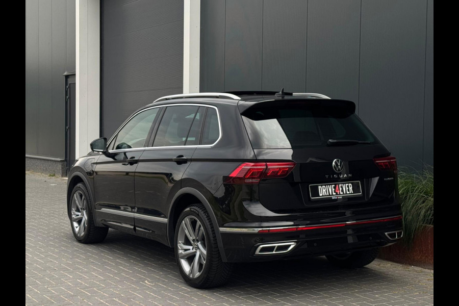 Volkswagen Tiguan 1.4 TSI eHybrid 3x R-Line FULL PANO | NAVI | CARPLAY | CAMERA | SPORTVELGEN | IQ LIGHT