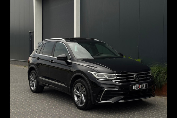 Volkswagen Tiguan 1.4 TSI eHybrid 3x R-Line FULL PANO | NAVI | CARPLAY | CAMERA | SPORTVELGEN | IQ LIGHT