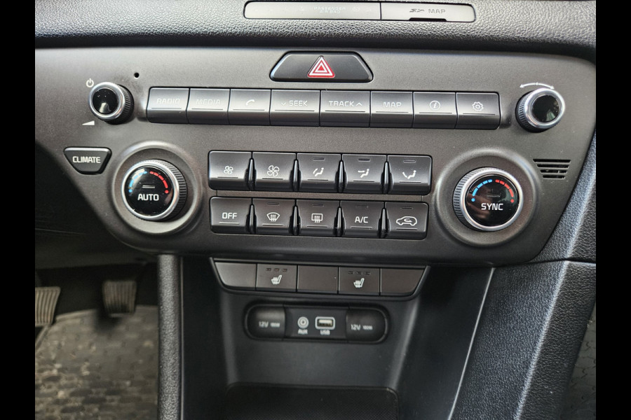 Kia Sportage 1.6 GDI Style Edition Trekhaak! Leer! Camera! NAP! Mooie/Nette Auto! Navigatie!