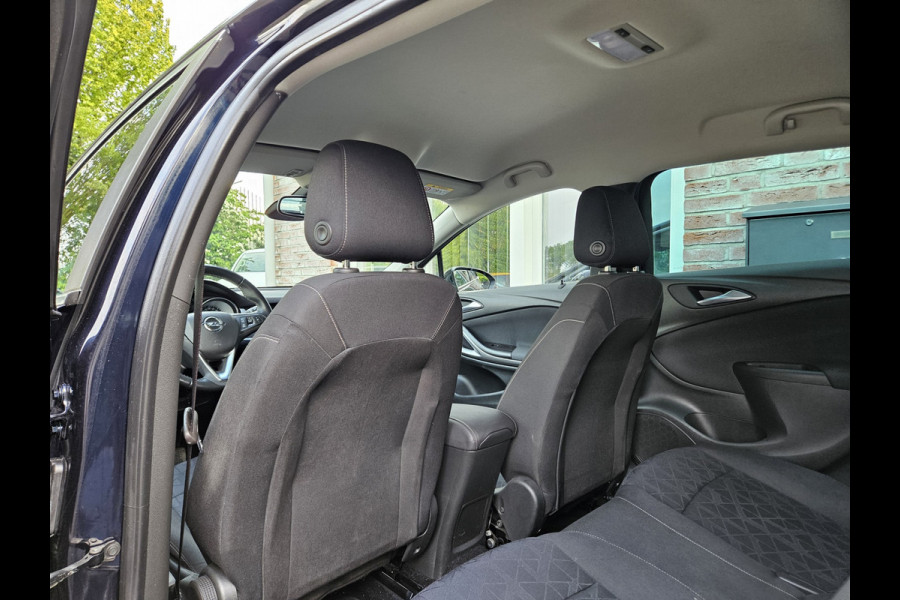 Opel Astra Sports Tourer 1.0 Turbo 120 Jaar Edition Trekhaak! Navigatie! PDC! Dealer Onderhouden! NAP! Nette Auto!