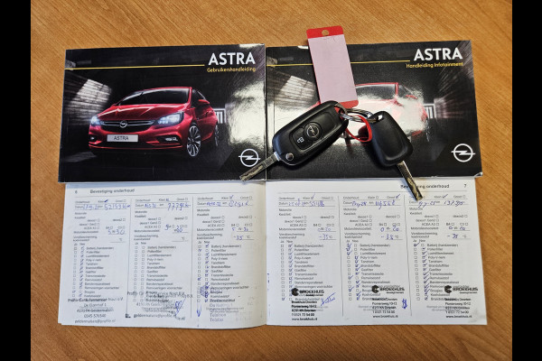 Opel Astra Sports Tourer 1.0 Turbo 120 Jaar Edition Trekhaak! Navigatie! PDC! Dealer Onderhouden! NAP! Nette Auto!