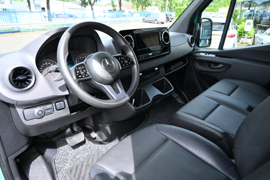 Mercedes-Benz Sprinter 319 CDI 4x4 L3H2 AWD LED, 10.25 MBUX met camera, 2800 kg Trekhaak, Etc.