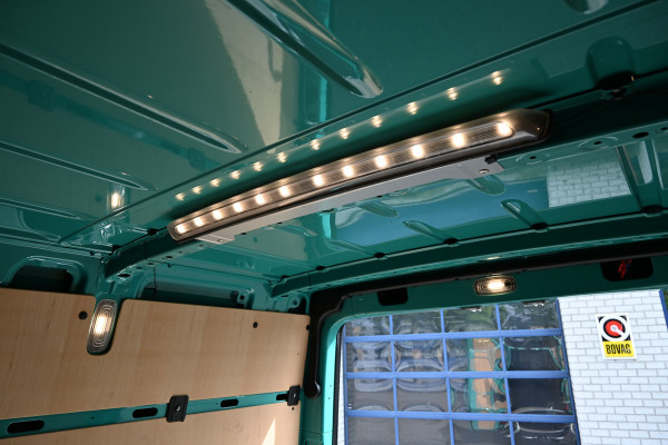 Mercedes-Benz Sprinter 319 CDI 4x4 L3H2 AWD LED, 10.25 MBUX met camera, 2800 kg Trekhaak, Etc.