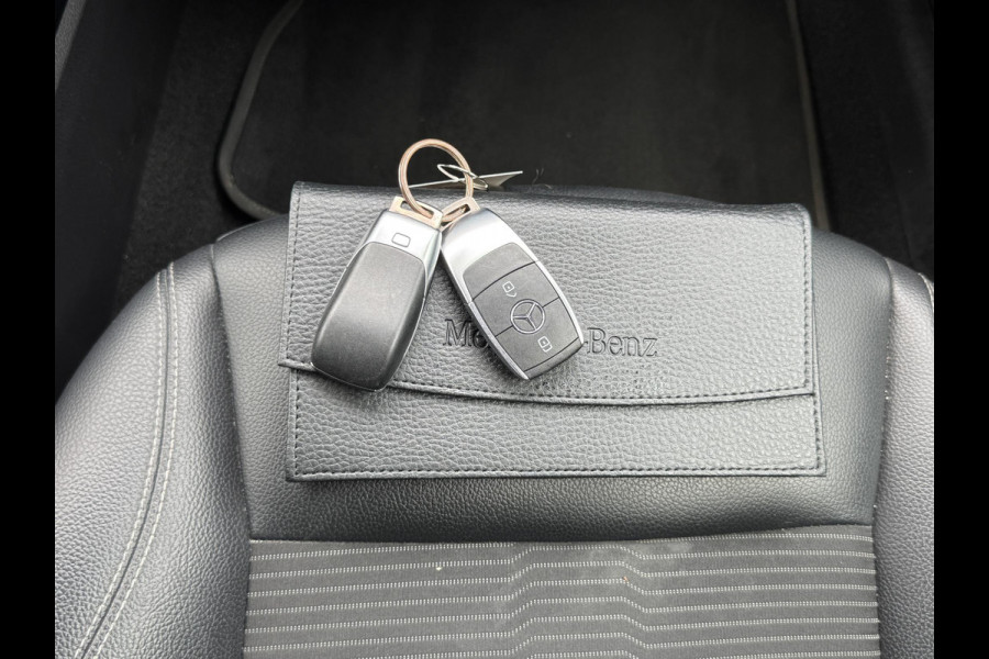 Mercedes-Benz A-Klasse 180d Advantage Edition | Sfeer Verlichting | Camera | Navi | Les-Auto