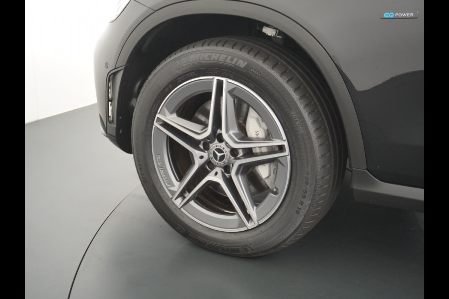 Mercedes-Benz GLC 300e AMG 4Matic // SoH 97,7% // Burmester // Panoramadak // Dig. Dashboard // MultiBeam LED // 360 Camera // Keyless // Carbon /
