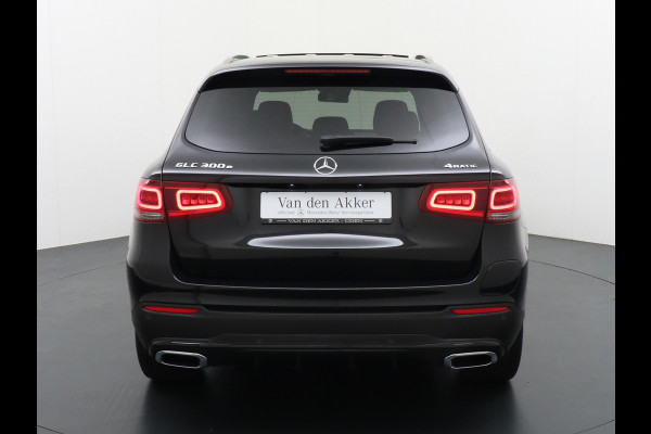 Mercedes-Benz GLC 300e AMG 4Matic // SoH 97,7% // Burmester // Panoramadak // Dig. Dashboard // MultiBeam LED // 360 Camera // Keyless // Carbon /