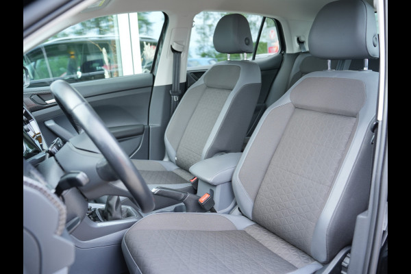 Volkswagen T-Cross 1.0 TSI Style Achteruitrijcamera | Cruise control adaptief | Stoelverwarming