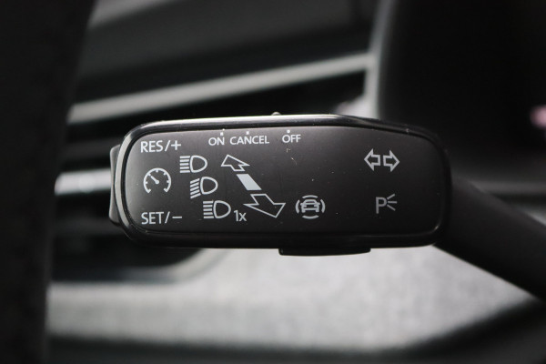 Škoda Kamiq 1.0 TSI 116PK Business Edition Facelift/Carplay-android/Camera/Keyfree/Parkeerhulp