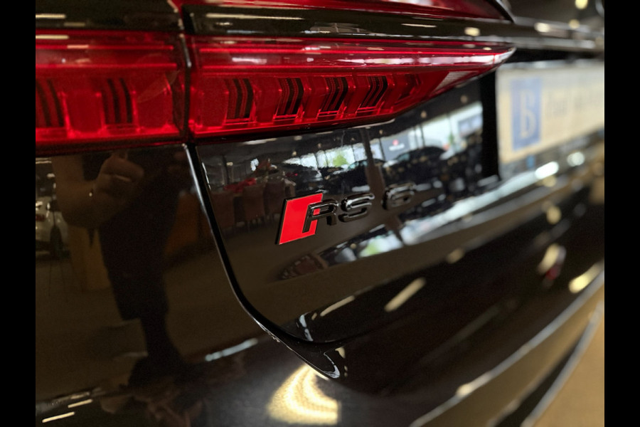 Audi RS6 4.0 TFSI Quattro 600 PK-DYNAMIC PLUS-KERAMISCH-AKRAPOVIC-PANORAMA-HEAD UP-ZEER COMPLEET-NPR. € 242.000,-