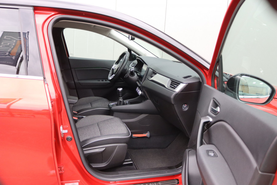 Renault Captur 1.3 TCe 140 Intens Trekhaak/Navigatie/Camera/Cruise-control