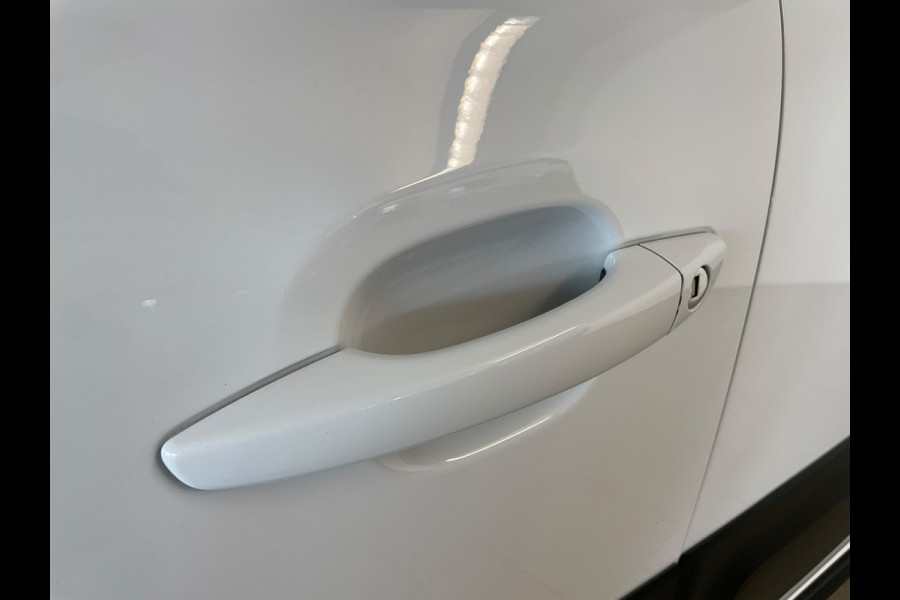Citroën C3 1.2 PureTech Feel CLIMATE AIRCO NAVIGATIE APPLE CARPLAY CRUISE CONTROL NIEUWSTAAT