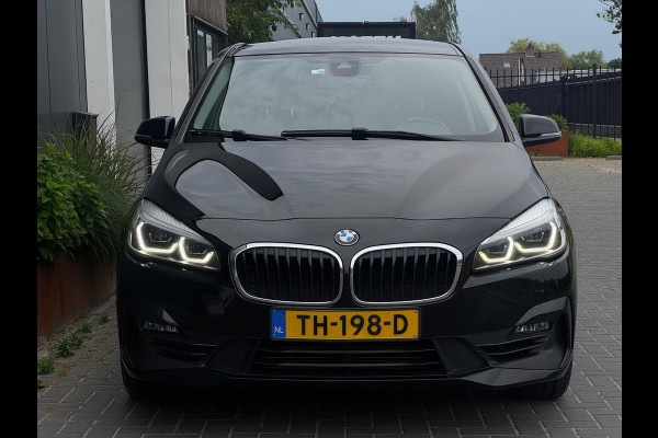 BMW 2 Serie Active Tourer 218i Corporate Lease Executive NAVI | PDC | LED | SPORTVELGEN | ELEK PAKKET