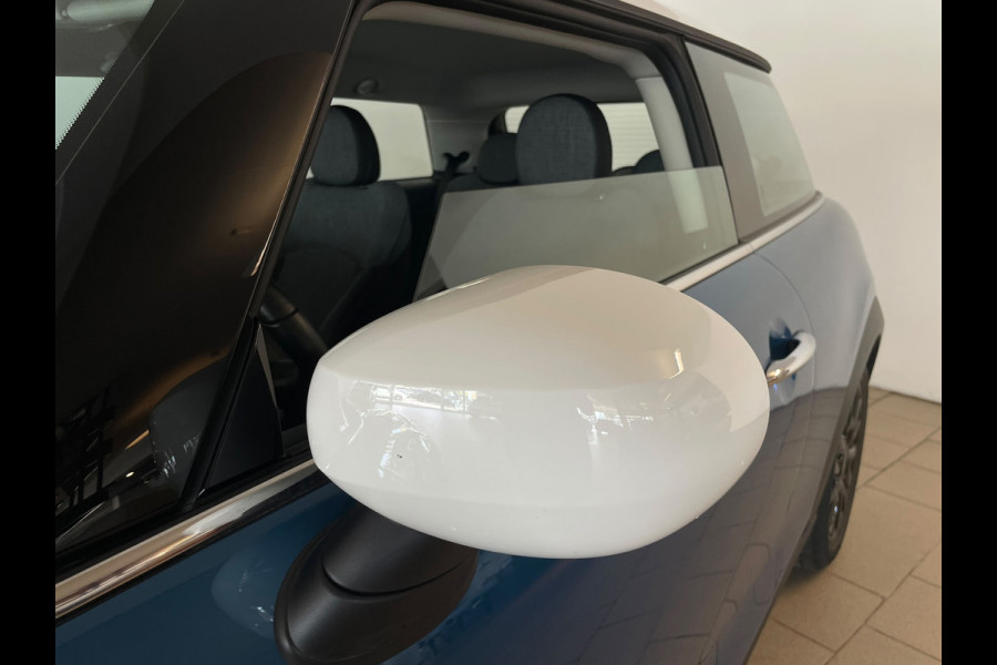 MINI Mini 1.5 Cooper Camden Edition AUTOMAAT AIRCO NAVI CRUISE BLUETOOTH NIEUWSTAAT