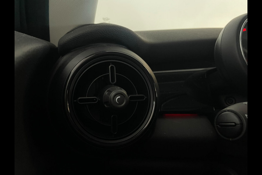 MINI Mini 1.5 Cooper Camden Edition AUTOMAAT AIRCO NAVI CRUISE BLUETOOTH NIEUWSTAAT