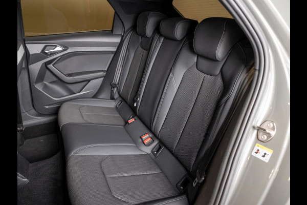 Audi A1 Sportback 40 TFSI 3x S Line edition one / 207pk / Enkei velgen / B&O / Stoelverwarming / Sfeerverlichting /