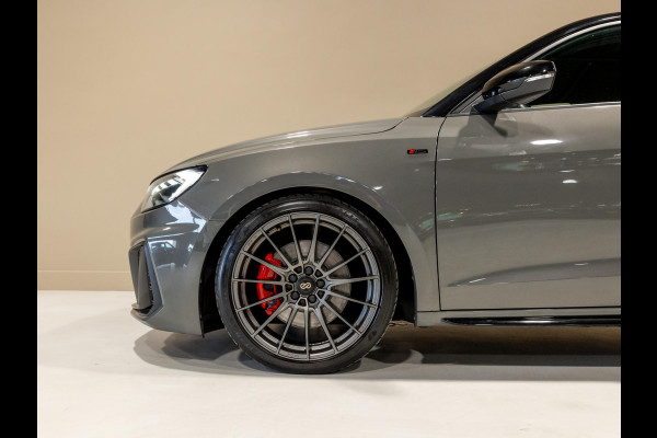 Audi A1 Sportback 40 TFSI 3x S Line edition one / 207pk / Enkei velgen / B&O / Stoelverwarming / Sfeerverlichting /