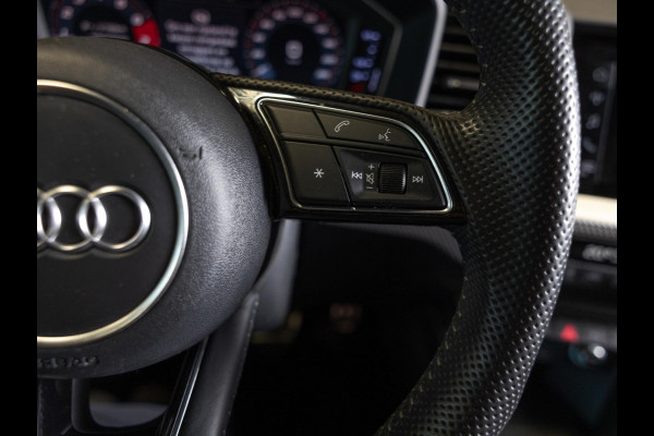 Audi A1 Sportback 40 TFSI 3x S Line edition one / 207pk / Enkei velgen / B&O / Stoelverwarming / Sfeerverlichting /