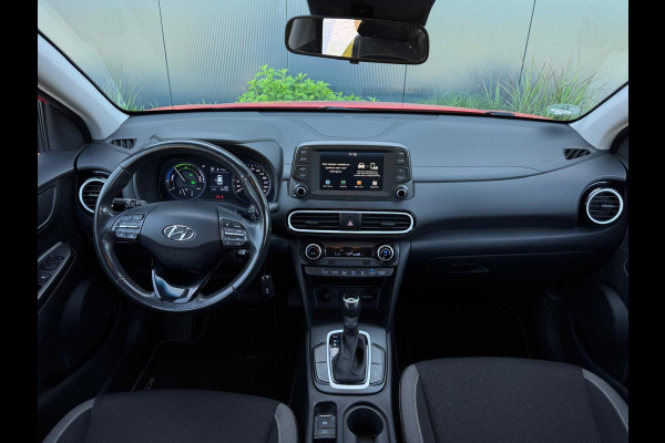 Hyundai Kona 1.6 GDI HEV Comfort HYBRID TREKHAAK | NAVI | CARPLAY | SPORTVELGEN | CR CONTROL