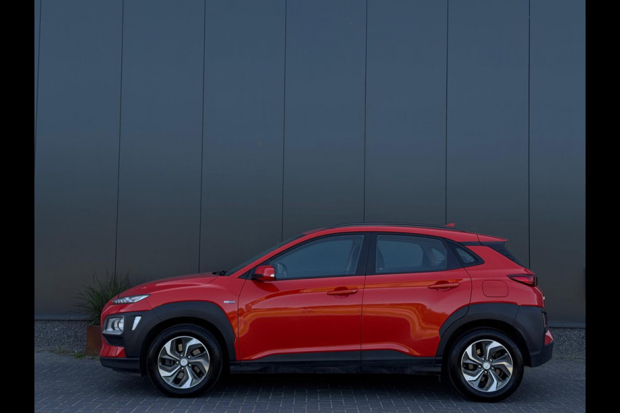 Hyundai Kona 1.6 GDI HEV Comfort HYBRID TREKHAAK | NAVI | CARPLAY | SPORTVELGEN | CR CONTROL