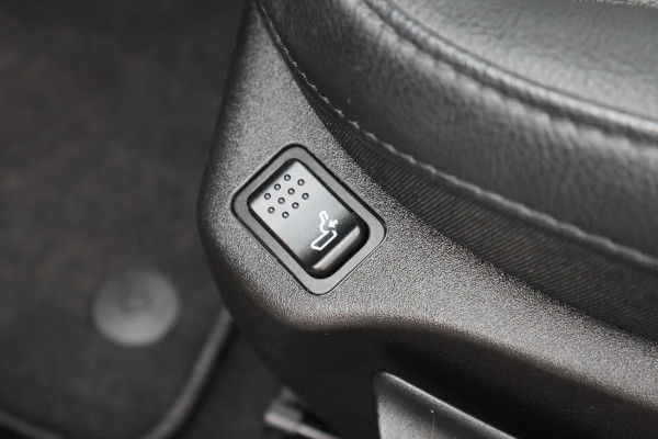 Jeep Compass 4xe 190 Plug-in Hybrid Electric Limited Business Leder/Stof, 360° Camera, Apple Carplay, ACC, Virtual Cockpit, DAB, 18''