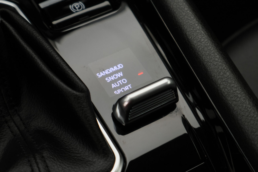 Jeep Compass 4xe 190 Plug-in Hybrid Electric Limited Business Leder/Stof, 360° Camera, Apple Carplay, ACC, Virtual Cockpit, DAB, 18''