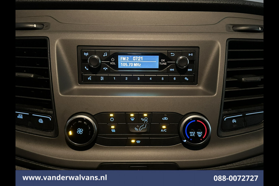 Ford Transit 2.0 TDCI 130pk Bakwagen Laadklep Euro6 Airco | Cruisecontrol | Verwarmde voorruit Bijrijdersbank