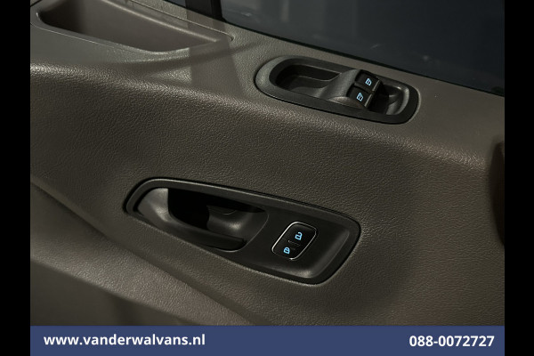 Ford Transit 2.0 TDCI 130pk Bakwagen Laadklep Euro6 Airco | Cruisecontrol | Verwarmde voorruit Bijrijdersbank