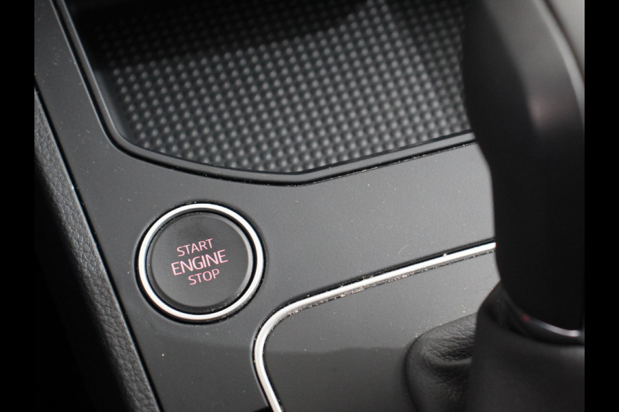 Seat Ibiza 1.0 EcoTSI 110pk DSG FR Navigatie Apple Carplay/Android Auto Climate Control Digitale Cockpit Dab Camera Adaptieve Cruise Control Digitale Cockpit