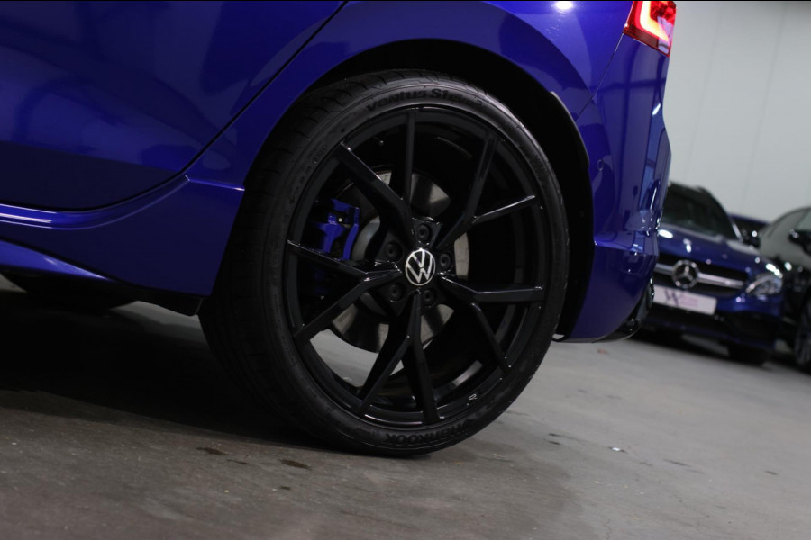 Volkswagen Golf 2.0 TSI R 4Motion *Akra*Pano*Leder*H&K*Performance*
