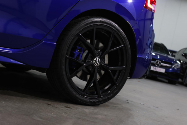 Volkswagen Golf 2.0 TSI R 4Motion *Akra*Pano*Leder*H&K*Performance*