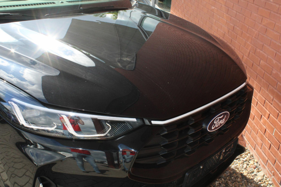 Ford Kuga 2.5 PHEV ST-Line X 243pk | Driver Assistance Pack | Winterpack | Panoramadak | Technology Pack | All weather Banden