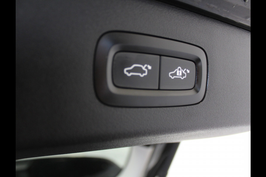 Lynk & Co 01 1.5 CLIMATE | CARPLAY | PANODAK | AFNTRHAAK | LED | DAB | 360CAMERA | NAVI | WIFI | ELEC-KLEP | LMV20 | STOELVERW
