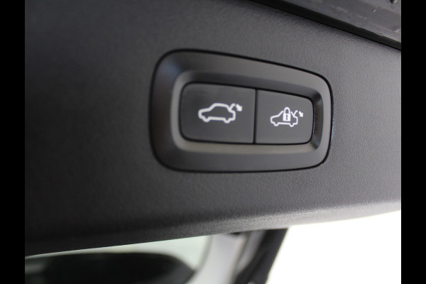 Lynk & Co 01 1.5 CLIMATE | CARPLAY | PANODAK | AFNTRHAAK | LED | DAB | 360CAMERA | NAVI | WIFI | ELEC-KLEP | LMV20 | STOELVERW