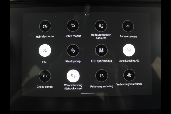 Lynk & Co 01 1.5 CLIMATE | CARPLAY | PANODAK | AFNTRHAAK | LED | DAB | 360CAMERA | NAVI | WIFI | ELEC-KLEP | LMV20 | STOELVERW