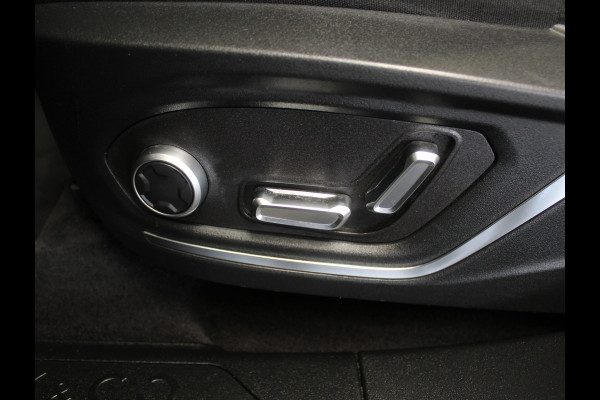 Lynk & Co 01 1.5 CLIMATE | CARPLAY | PANODAK | AFNTRHAAK | LED | DAB | 360CAMERA | NAVI | WIFI | ELEC-KLEP | LMV20 | STOELVERW