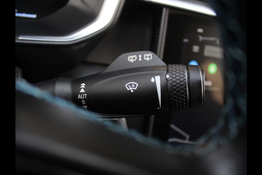 Lynk & Co 01 1.5 CLIMATE | CARPLAY | PANODAK | AFNTRHAAK | LED | DAB | 360CAMERA | NAVI | WIFI | ELEC-KLEP | LMV20 | STOELVERW